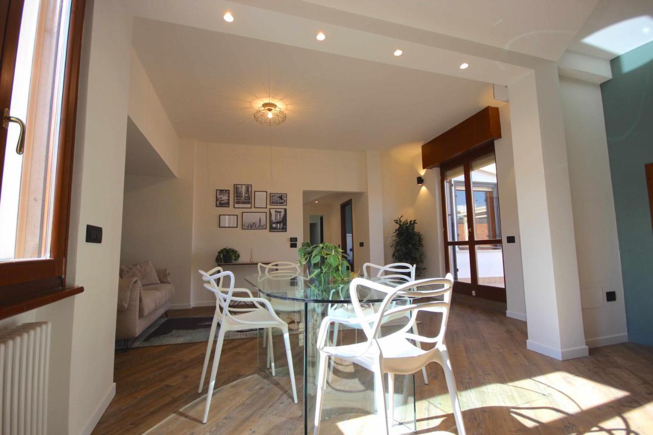 Case Vr Holiday Vittorias Flat Verona Bagian luar foto